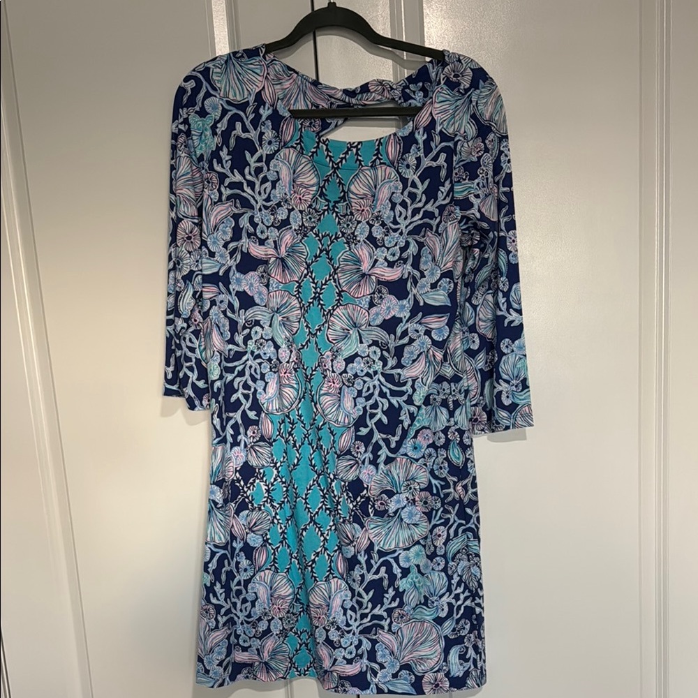 Lilly Pulitzer Blue and White Sheath Dress with 3/4 Sleeves